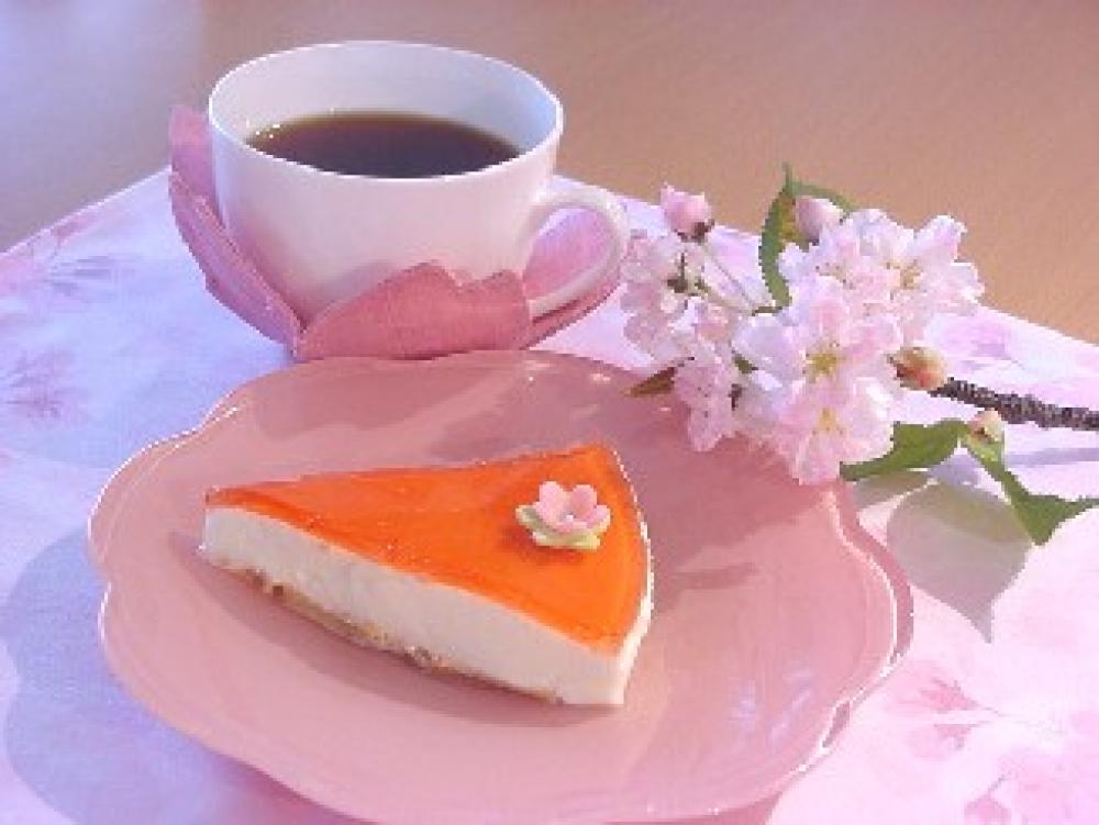 桃と桜のムースケーキ