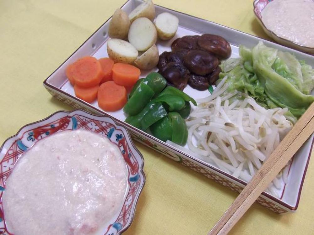 温野菜 with トマト豆腐ソース 