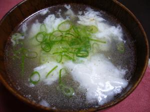 半熟卵の中華スープ