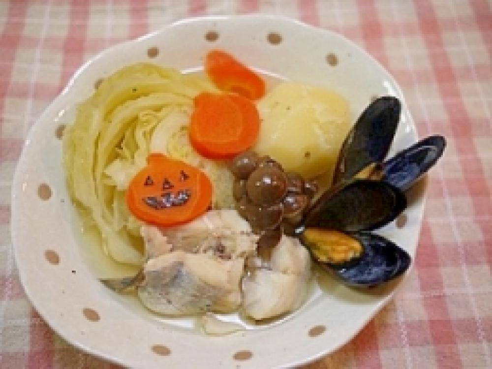 野菜たっぷり♪洋風魚介スープ