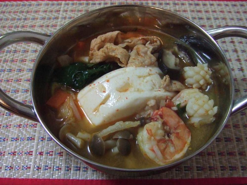 簡単 韓国のお鍋　スンドゥブチゲ 
