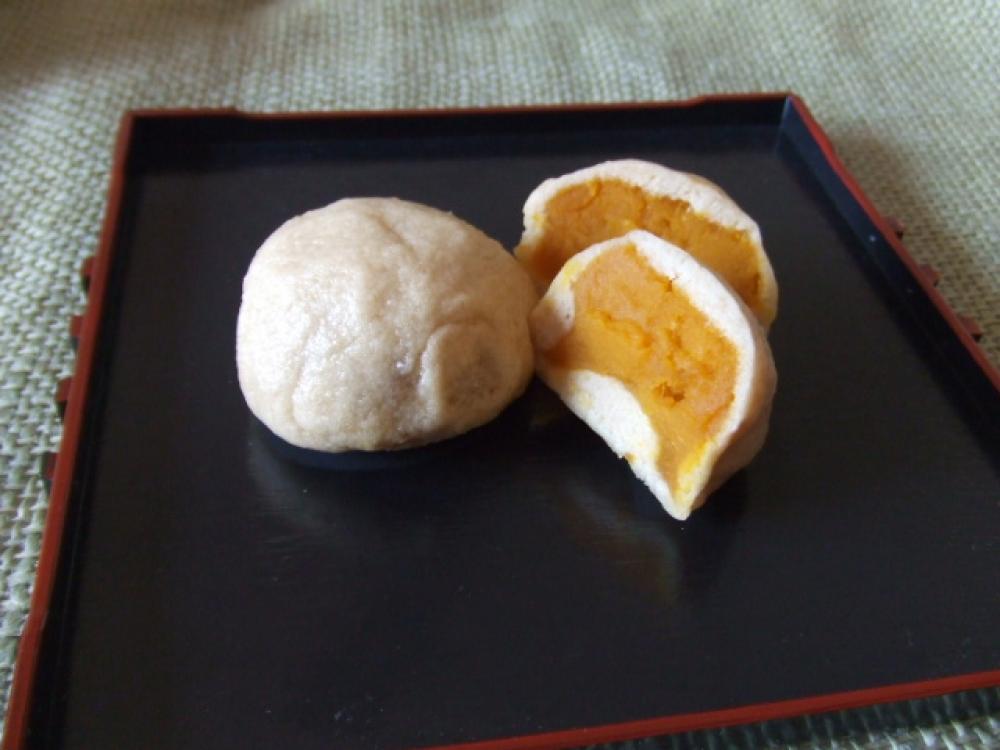 かぼちゃ柚子あん饅頭