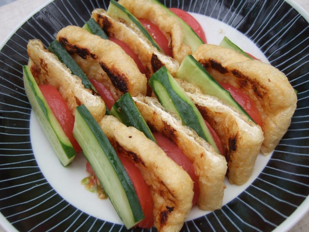 フレッシュ野菜の甘酒味噌あげサンド